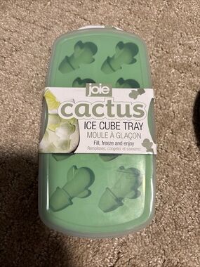 Joie Cactus Ice Cube Tray